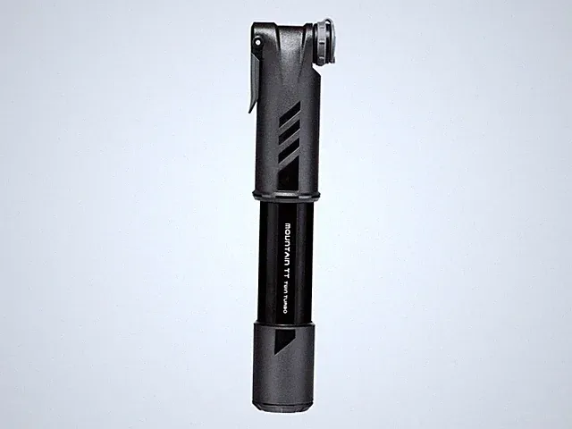 Topeak Mountain TT Twin Turbo Pump, 120 Psi/ 8.3 Bar, Fits Presta, Schrader,...